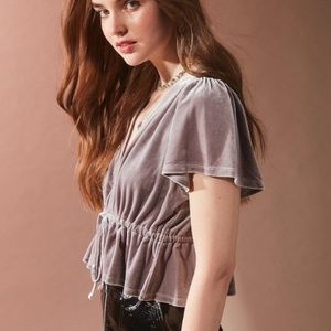 UO Goldie Velvet Cropped Tie-Front Top